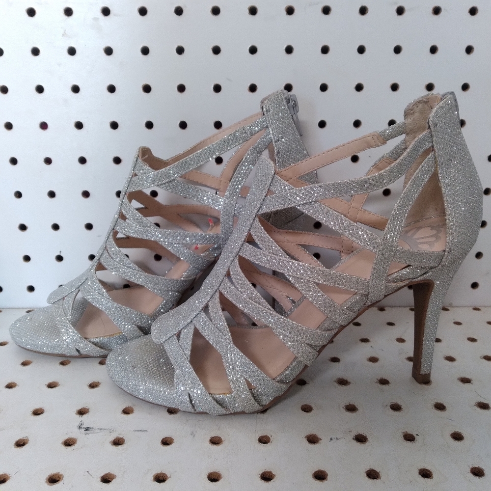 Fergalicious Silver Women's Sandals| Strappy 4" High Pedded Back Zip Open-Toe 6M